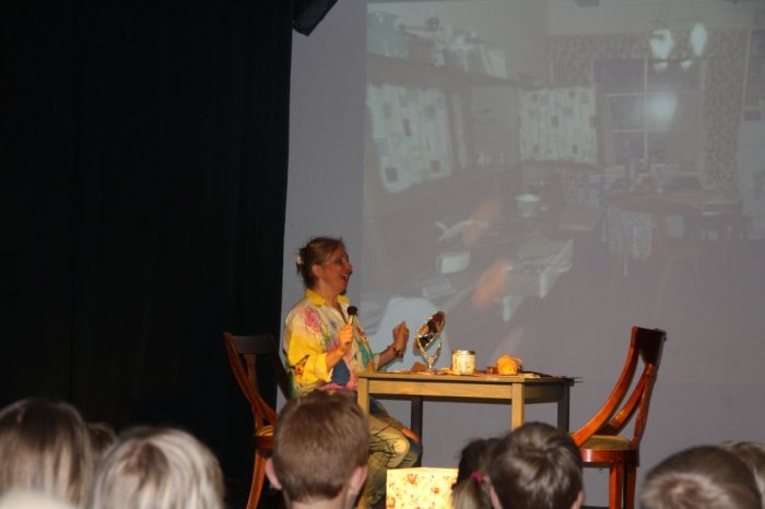 Theaterstück "Konrad aus der Konservenbüchse"